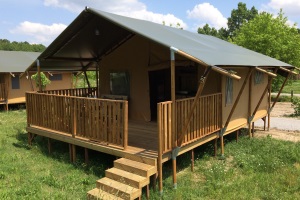 Clairiere tent 2016 1 kleiner 200 300